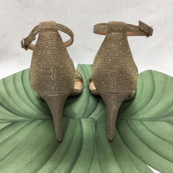 Gianni Bini New Beige Heels with Silver Sparkles - Picture 2 of 8